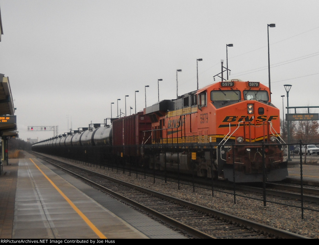 BNSF 5979 DPU